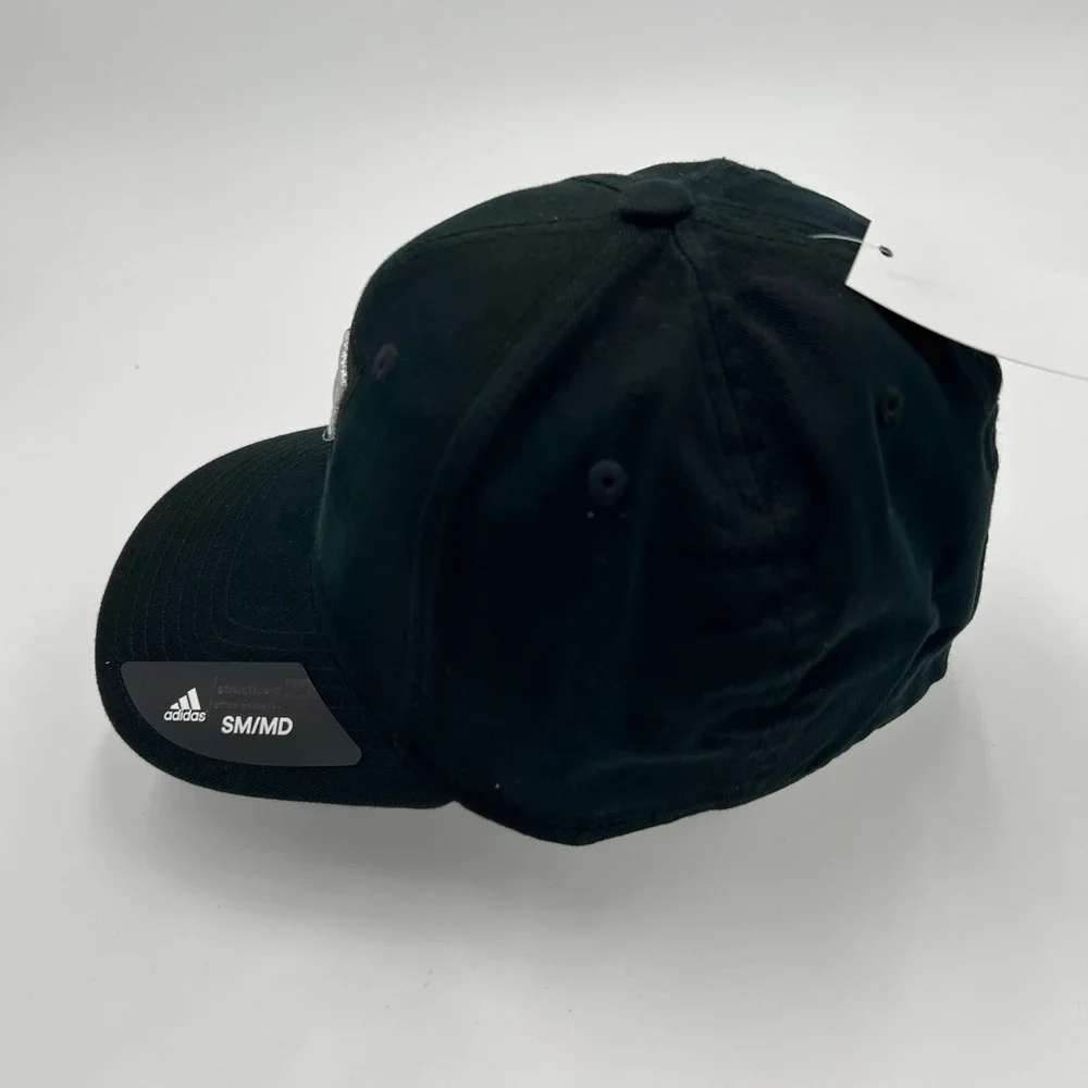 Adidas NHL Los Angeles Kings Black Structured Flex Fit Hat S/M New‎